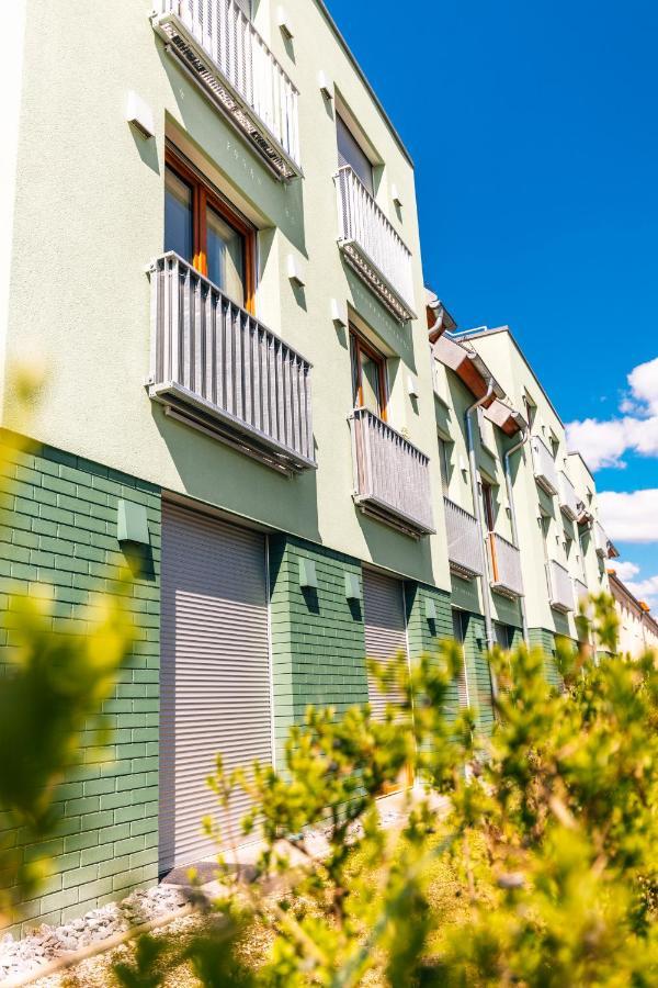 Stadt-Appartement Am Nordpark Bielefeld Bagian luar foto